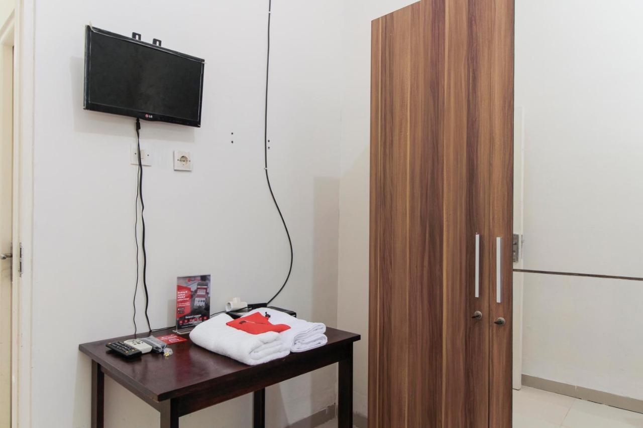 RedDoorz near Universitas Palangkaraya Bagian luar foto